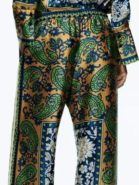 Zara Paisley Print Satin Lounge Pants in Gold, Green & Navy. XL